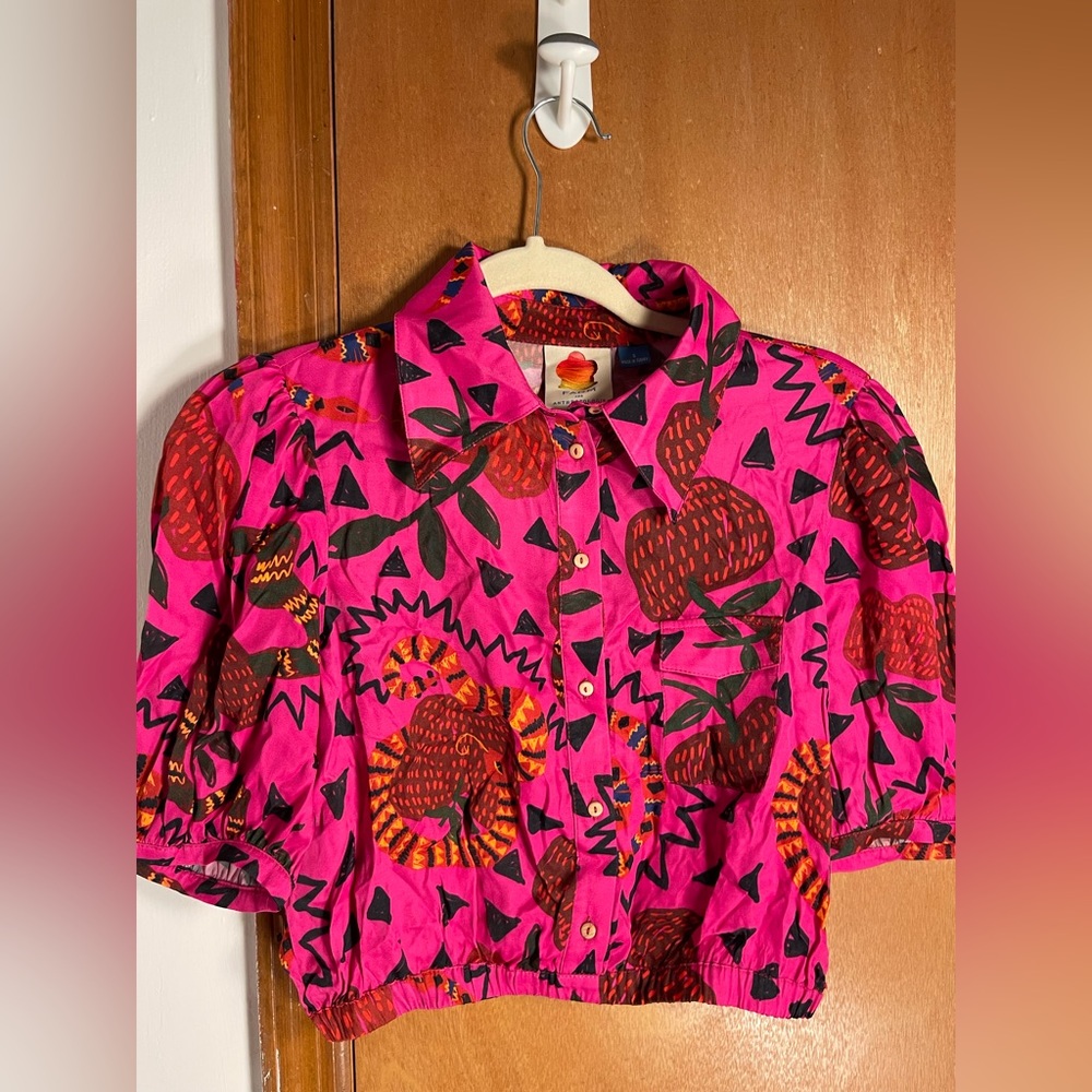 RARE🦄 FARM Rio x ANTHROPOLOGIE Pink💕Snakefruit🐍🍎Crop Top, S - Picture 8 of 16